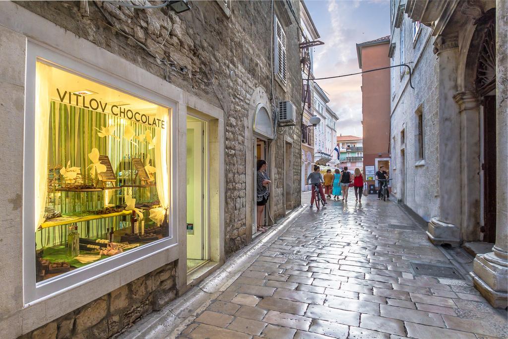 DeZign Superior Apartments&Rooms Zadar Exterior foto